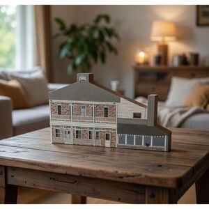 The Cat's Meow The Hotel Limpia Fort Davis Texas Wooden Shelf Sitter 1995 Vtg.